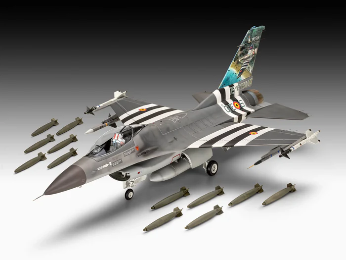 REVELL F-16 FALCON CINQUANTESIMO ANNIVERSARIO 03802
