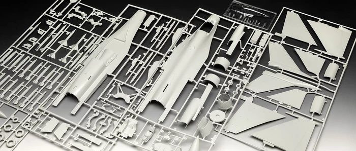 REVELL F-16 FALCON CINQUANTESIMO ANNIVERSARIO 03802