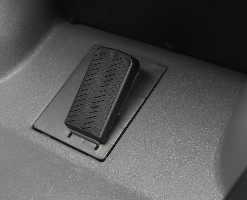 PEG PEREGO AUTO ELETTRICA GAUCHO PRO REAL TREE IGOD0602